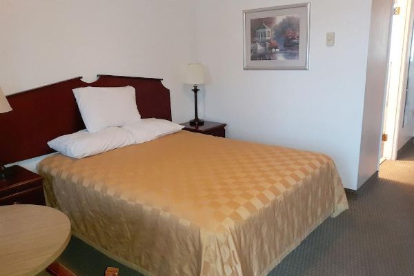 Knights Inn Pendleton